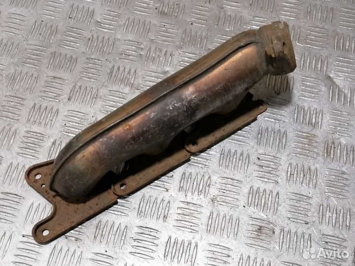 Коллектор выпускной левый S350 221