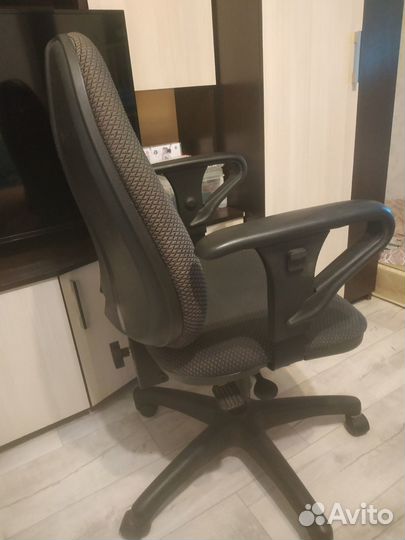 Компьютерное кресло бу