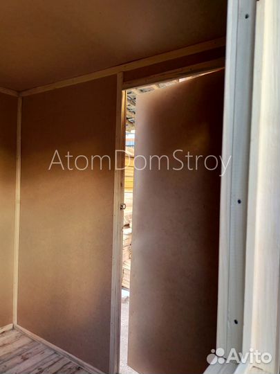 Вагончик с надежной крышей