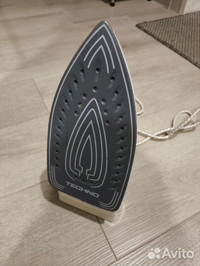 Утюг Techno