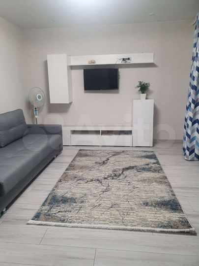 1-к. квартира, 35 м², 5/5 эт.