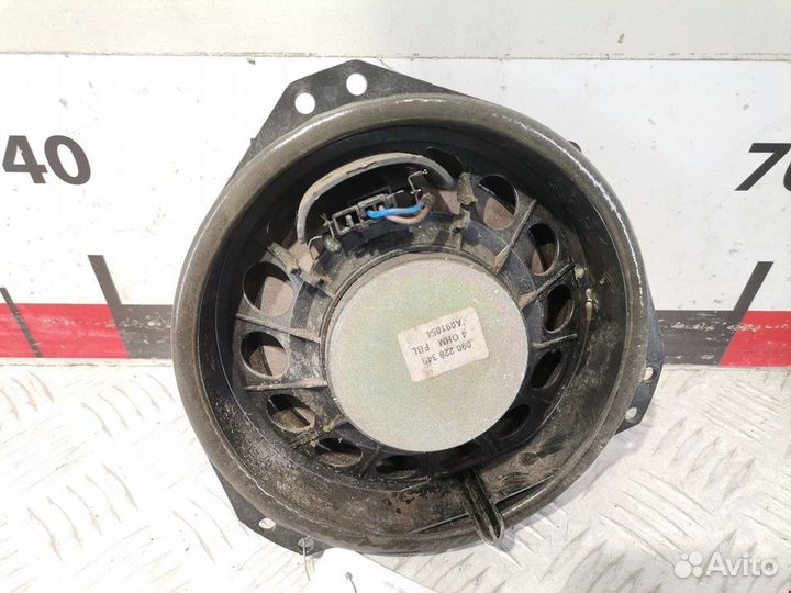 Динамик Opel Zafira (A) рест. 2004 90510070