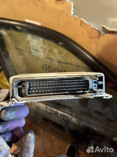 Блок управления кпп Audi s6 c4