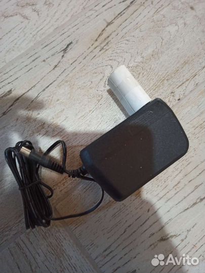 Зарядное устройство для радиостанции motorola