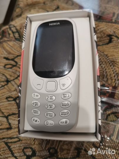 Nokia 100