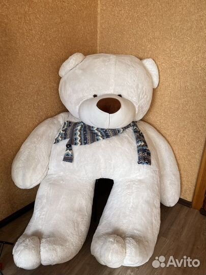 Плюшевый медведь