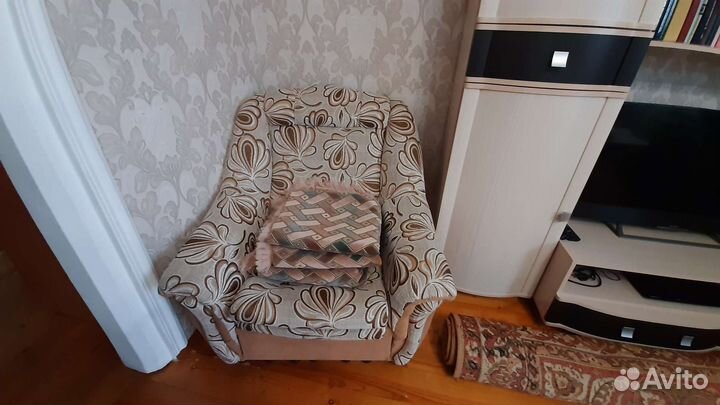 Диван и кресло