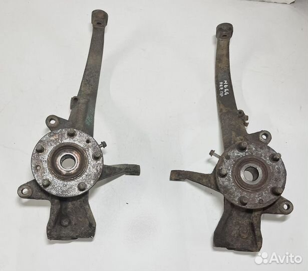 Кулак поворотный передний Mazda 6 GG