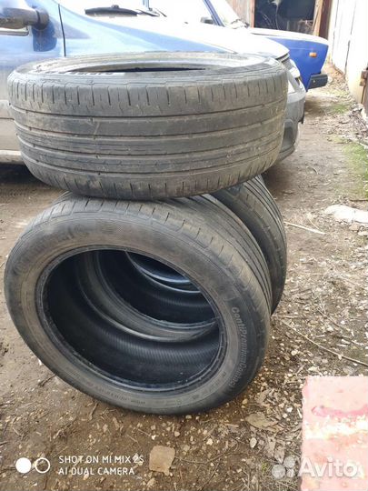 Continental ContiPremiumContact 5 215/55 R17 94W