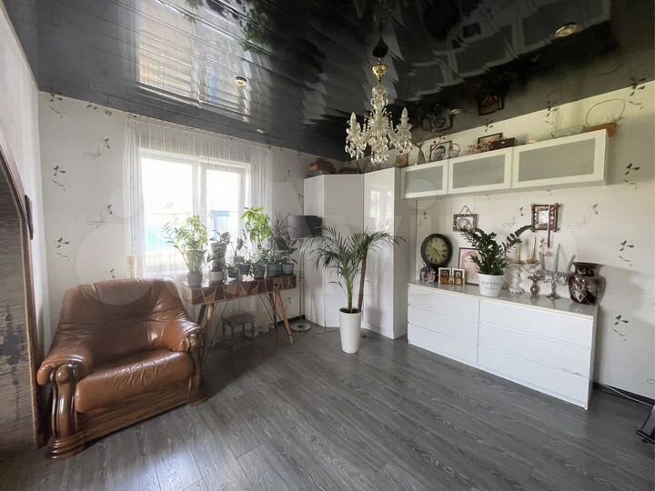 Дом 93,7 м² на участке 6 сот.