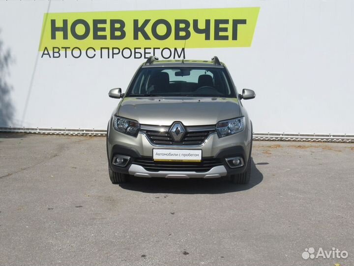 Renault Sandero Stepway 1.6 AT, 2021, 19 765 км