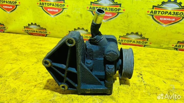 Насос гидроусилителя руля Ford Fusion