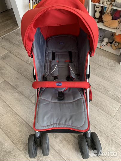 Прогулочная коляска