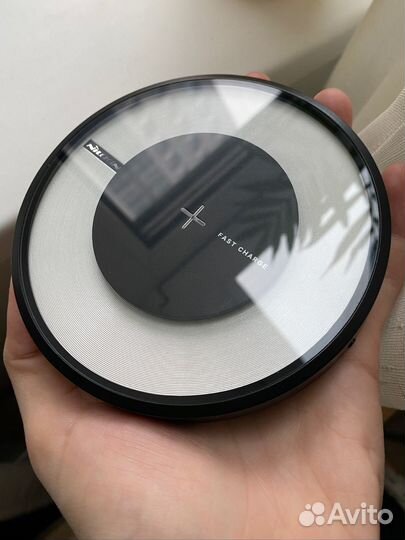 Беспроводное зарядное устройство Nillkin