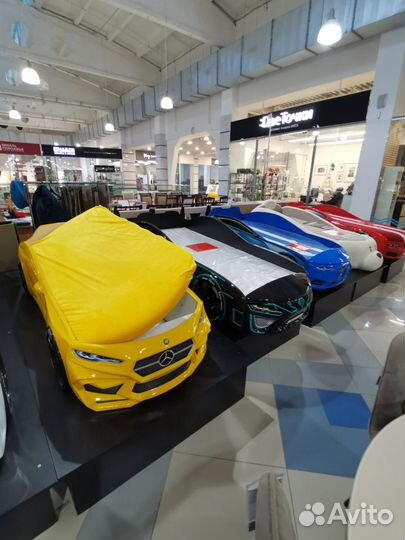 Кровать машинка