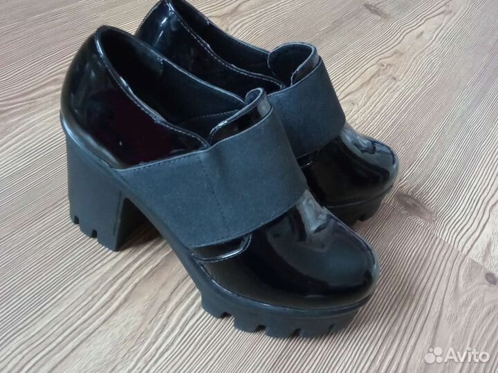 Туфли женские