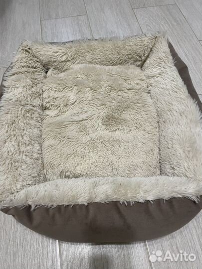 Лежанка для собак и кошек