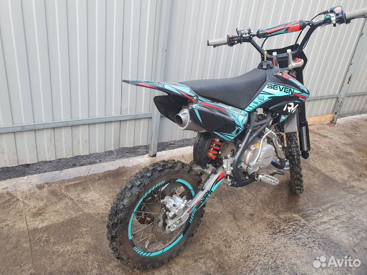 Regulmoto seven medalist 150EM