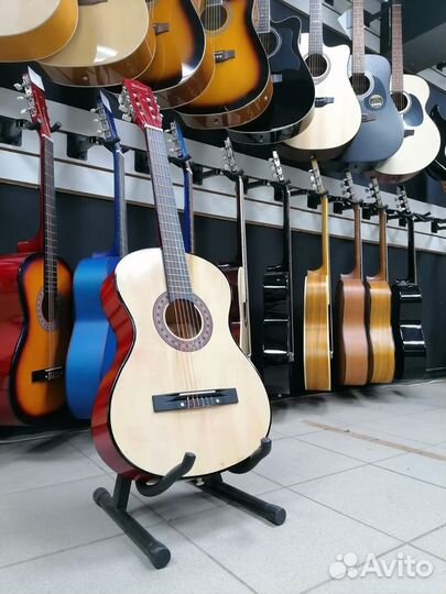 Классическая гитара Новая