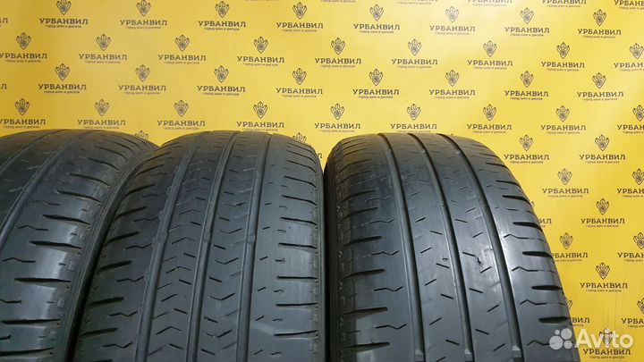 Nexen Roadian CT8 215/65 R17 104T