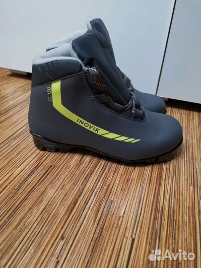 Новые лыжные ботинки