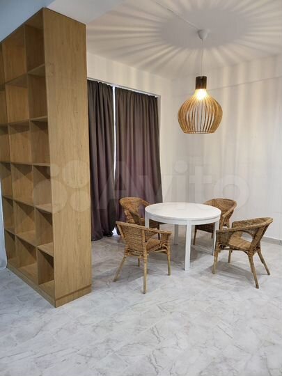 3-к. квартира, 100 м², 1/3 эт.