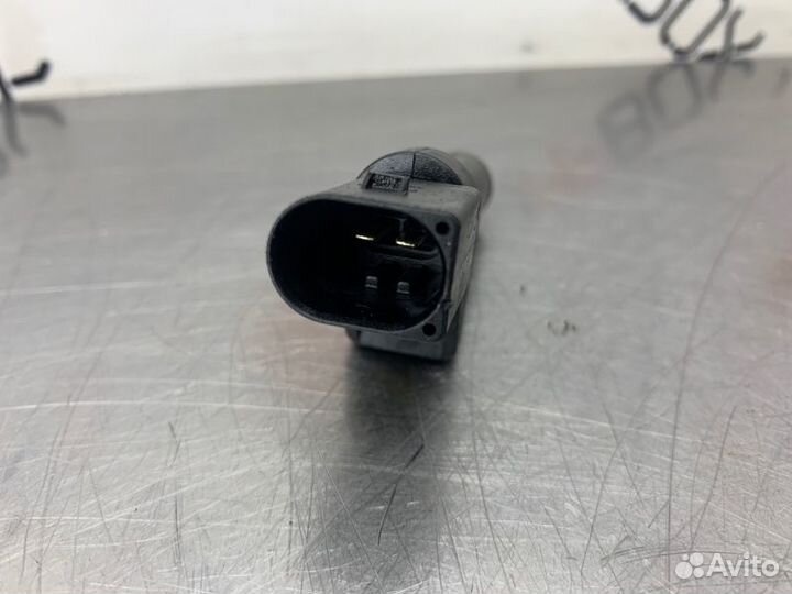 Датчик коленвала Mercedes C-Class W203 OM646 2.2