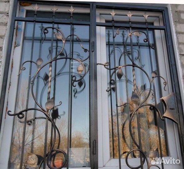Кованные решетки на окна и балконы