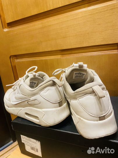 Легкие Кроссовки Nike