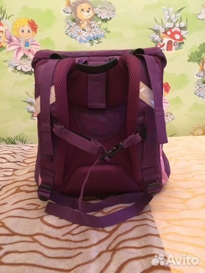 Продам ортопедический рюкзак для девочки