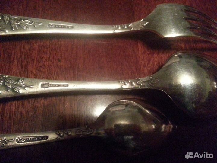 Набор столового серебра 