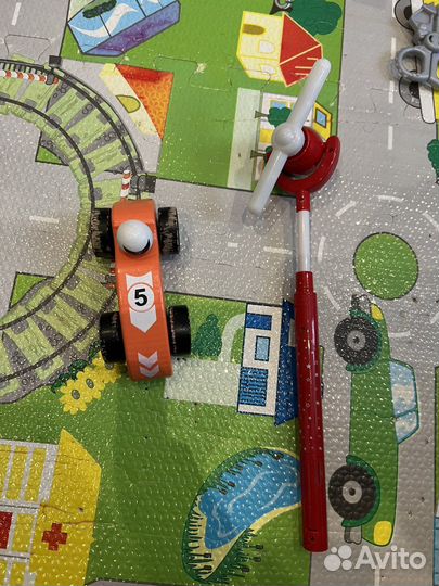 Детские игрушки (машины), игровые планшеты