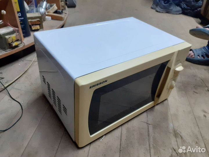 Микроволновая печь Elenberg