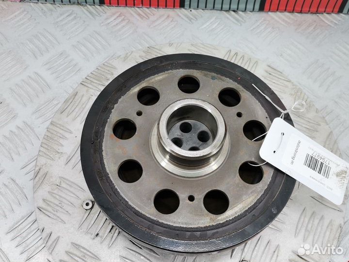 Шкив коленвала BMW 5 F07/F10/F11 2011