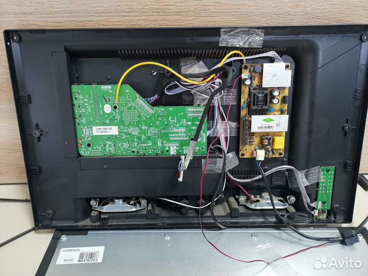 Телевизор Doffler 22CF14-T2 (Разбор)(По запчастям)