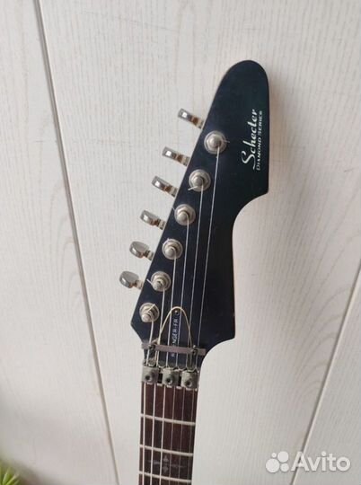 Электрогитара