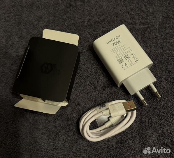 Infinix Note 40 Pro, 12/256 ГБ