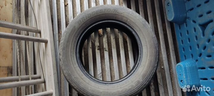 Bridgestone Ecopia EP850 215/65 R16