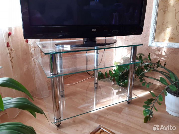 Тумба под телевизор