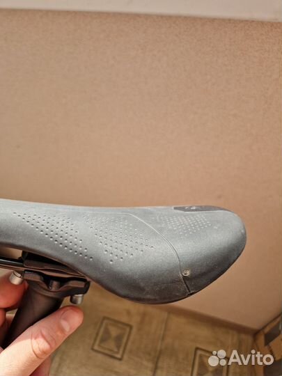 Седло cannondale и подседельный штырь 27.2