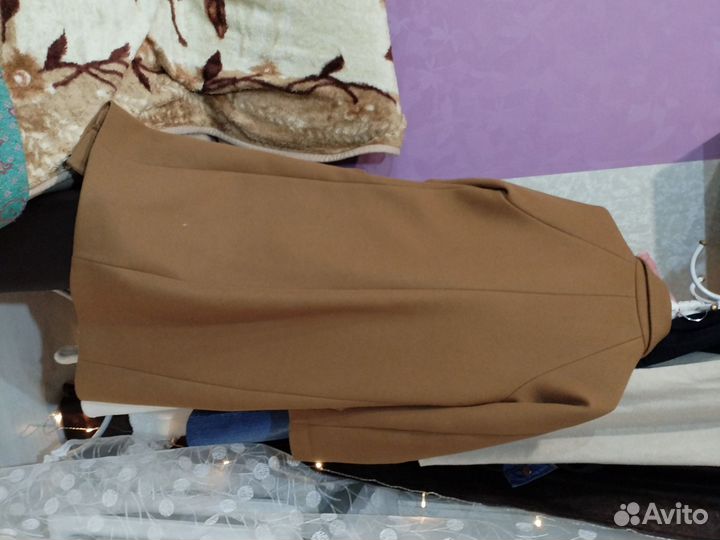 Пальто женское демисезонное 42 44 бежевое