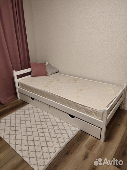 Детская кровать Стандарт из массива белая