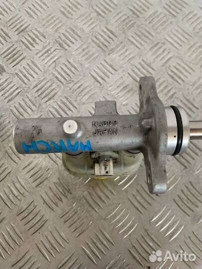 Главный тормозной цилиндр Ниссан Марч K11
