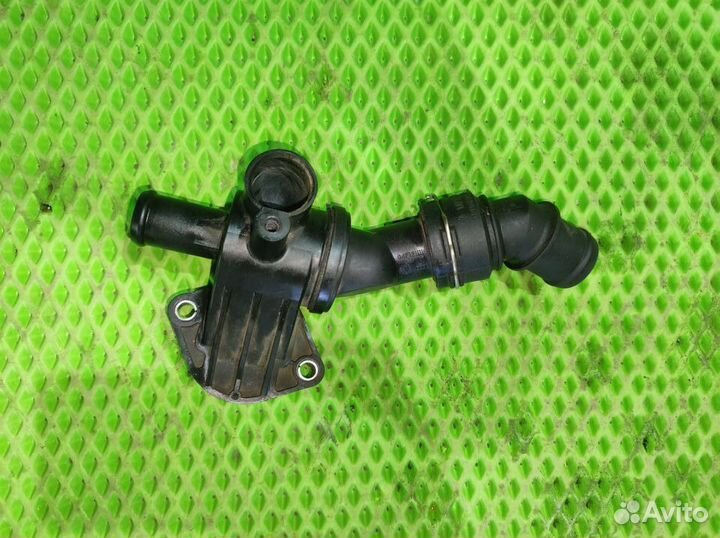 Корпус термостата Volkswagen Passat B6