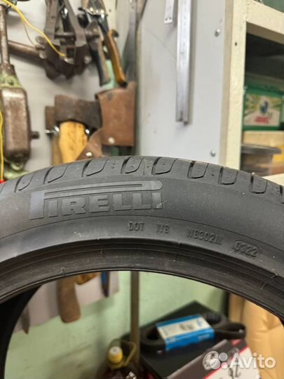 Pirelli Cinturato P7 235/45 R18 98Y