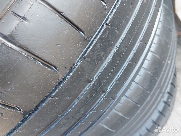Pirelli P Zero PZ4 285/40 R23 107Y