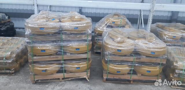 Колесо направляющее CAT320 (102-8151)