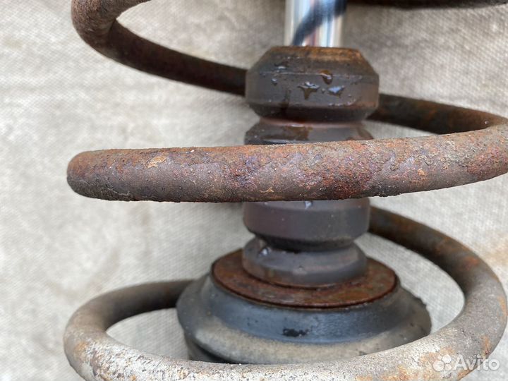 Ваз 2110-2112 передняя левая стойка подвески в сбо