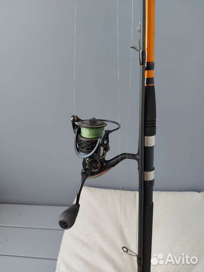 Спининг с катушкой бу