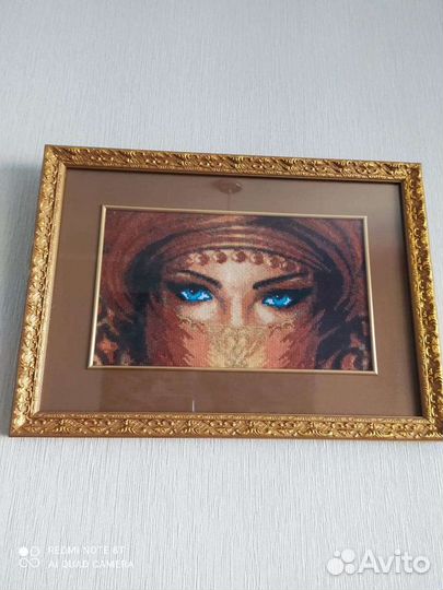 Вышивка с восточной девушкой